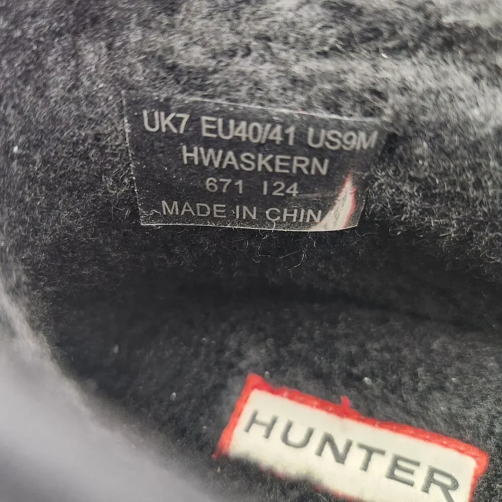 Hunter Askern Womens 9 M Black Short Slip On Platform Insulated Waterproof Boots